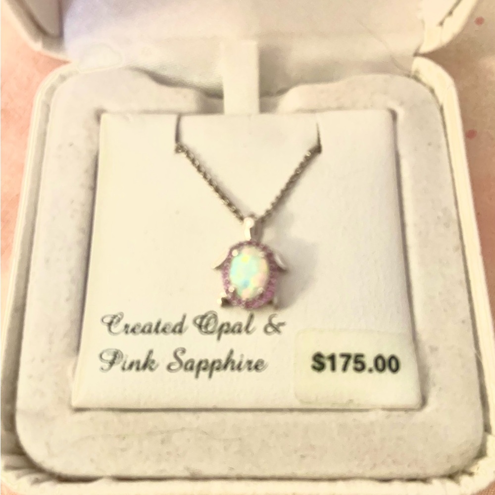 BNWT Cute petite oval, pink sapphire turtle pendant set in sterling silver.